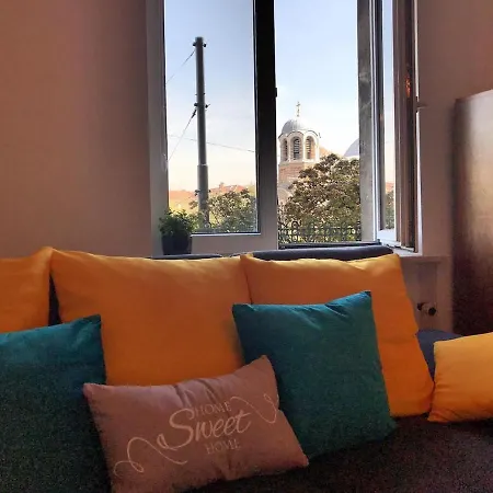 Apartmán Breakfast Pulse, Flat In Center